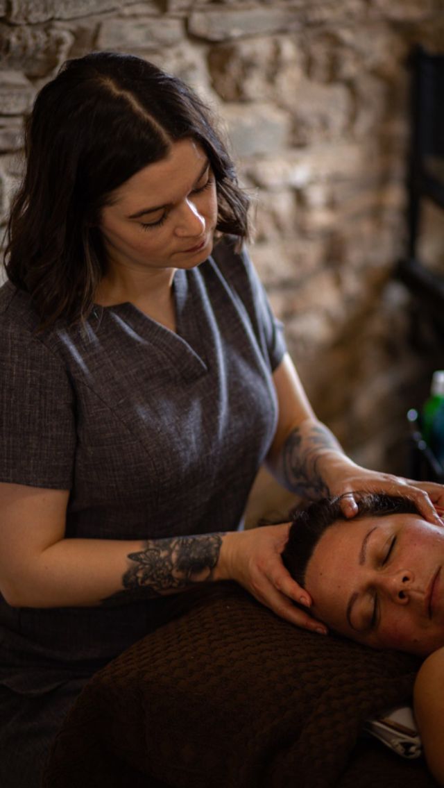 On Thursdays & Saturdays you can find me in Bromyard at @sunkissedstudio_official 

I am a body-affirming therapist who specialises in enhancing natural beauty through my three pillars: Core, Calm, and Confidence

✨Core ✨
_The everyday beauty experience_
LVL, HD Brows, Waxing: intimate, full body and facial waxing.

✨Calm✨
_Goddess Holistic_
Massage, Hopi Ear Candles, Reiki & Indian Head. 

✨Confidence✨
_Goddess Programme_
1:1 programme, for those seeking to improve their relationship with themselves and to improve their self-worth and self-esteem.

🌙 To book online;
www.rediscoverbodyconfidence.co.uk or visit the link in my bio 

🌙 What’s App or Call
01885 558115
‪
🌙 To book via email
hello@rediscoverbodyconfidence.co.uk

Can’t wait to see you there 🤎