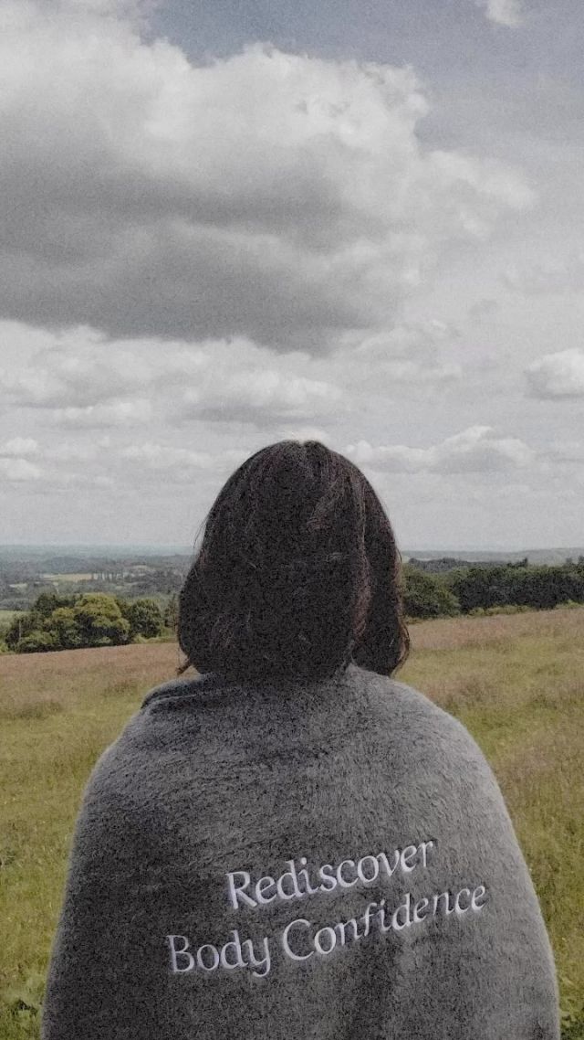 Hey, I’m Jessie! Let me introduce myself…

I wasted my youth in self-loathing, went under the knife at 18, starved myself down to a size 4/6 at 19, was diagnosed with Body Dysmorphic Disorder at 21, and finally, at 34, I’m at peace with my body. Now, I help women get to that same place and feeling of peace.

I started my business to offer a safe space for women to explore body acceptance through holistic therapies, beauty therapy, and coaching. Whatever makes you feel better about yourself, I help facilitate.

I never want a woman to feel uncomfortable having a massage or intimate waxing just because of how she feels in her body.

I provide a welcoming, judgement-free space to explore what beauty and self-love mean to you.

So if you’re looking for exactly that, a place where you can be yourself, or something deeper and long-lasting like a transformative coaching programme that helps you see yourself as I see you, save this post for when you’re ready.

Remember, I am always here to listen, empower, and help you heal.

#bodyconfidencecoaching #holisticcoachingforwomen #holisticcoaching #beautyledbury #beautybromyard #ledburymassage #confidencecoachingforwomen #bodyacceptancecoach #bodyacceptance